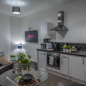 Bv Homely 1 Bedroom At Shallow Hill Leeds , Huddersfield United Kingdom